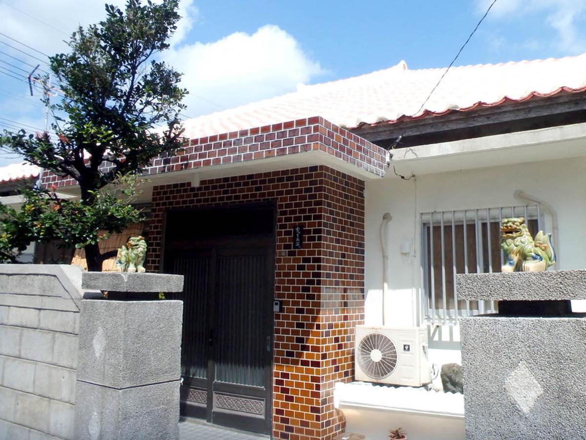 石垣島 一棟貸切りのお宿 ちゅら赤瓦 Ishigaki (Okinawa) Exterior foto