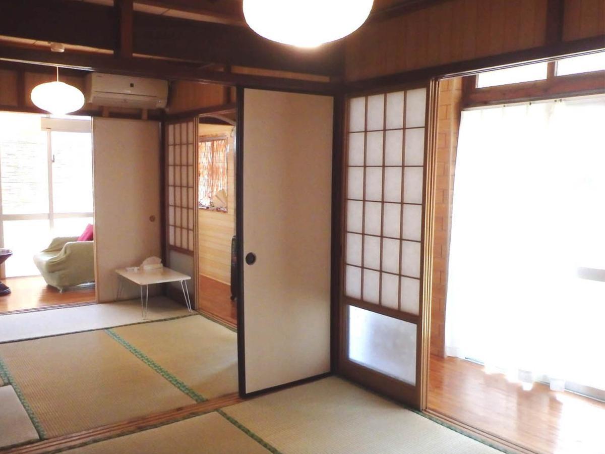 石垣島 一棟貸切りのお宿 ちゅら赤瓦 Ishigaki (Okinawa) Exterior foto