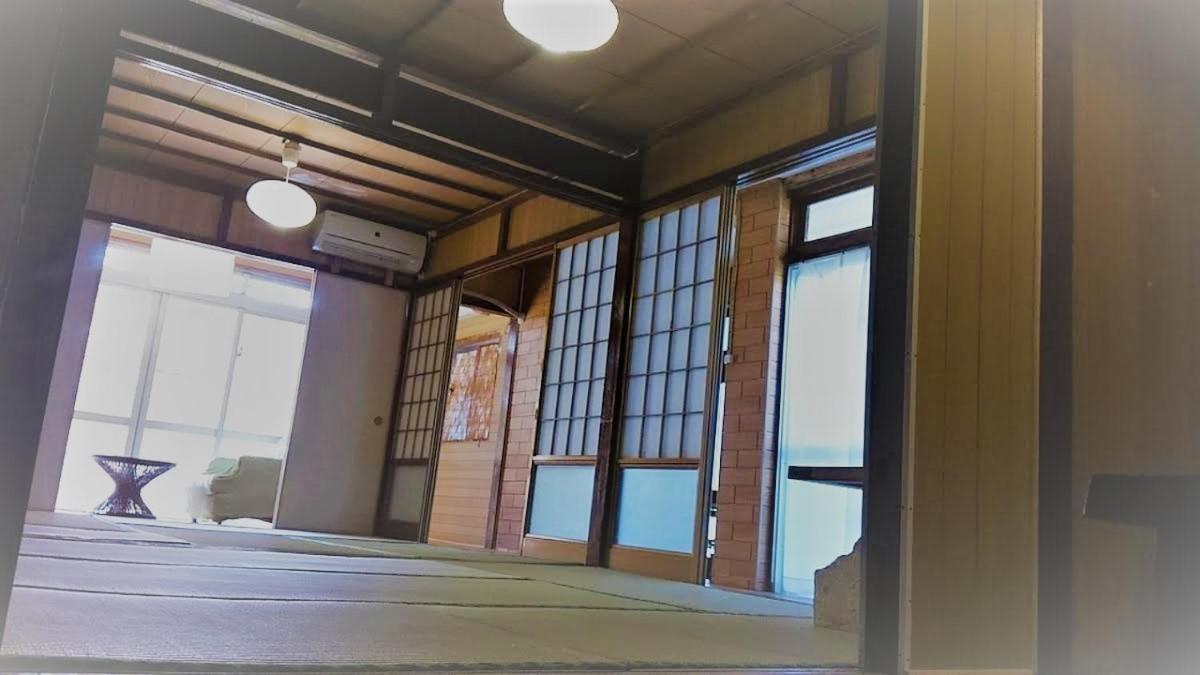 石垣島 一棟貸切りのお宿 ちゅら赤瓦 Ishigaki (Okinawa) Exterior foto