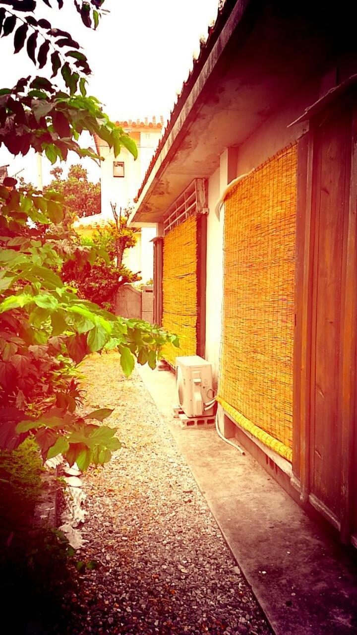 石垣島 一棟貸切りのお宿 ちゅら赤瓦 Ishigaki (Okinawa) Exterior foto